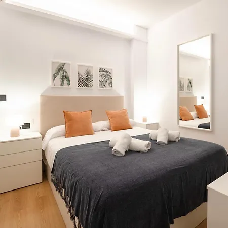 Апартаменти City Center + Parking Free *